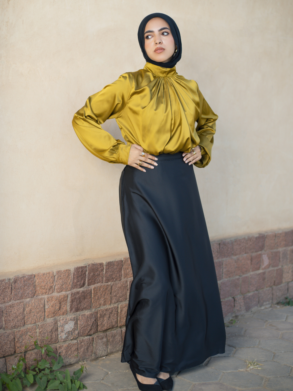 Satin Skirt (Black)