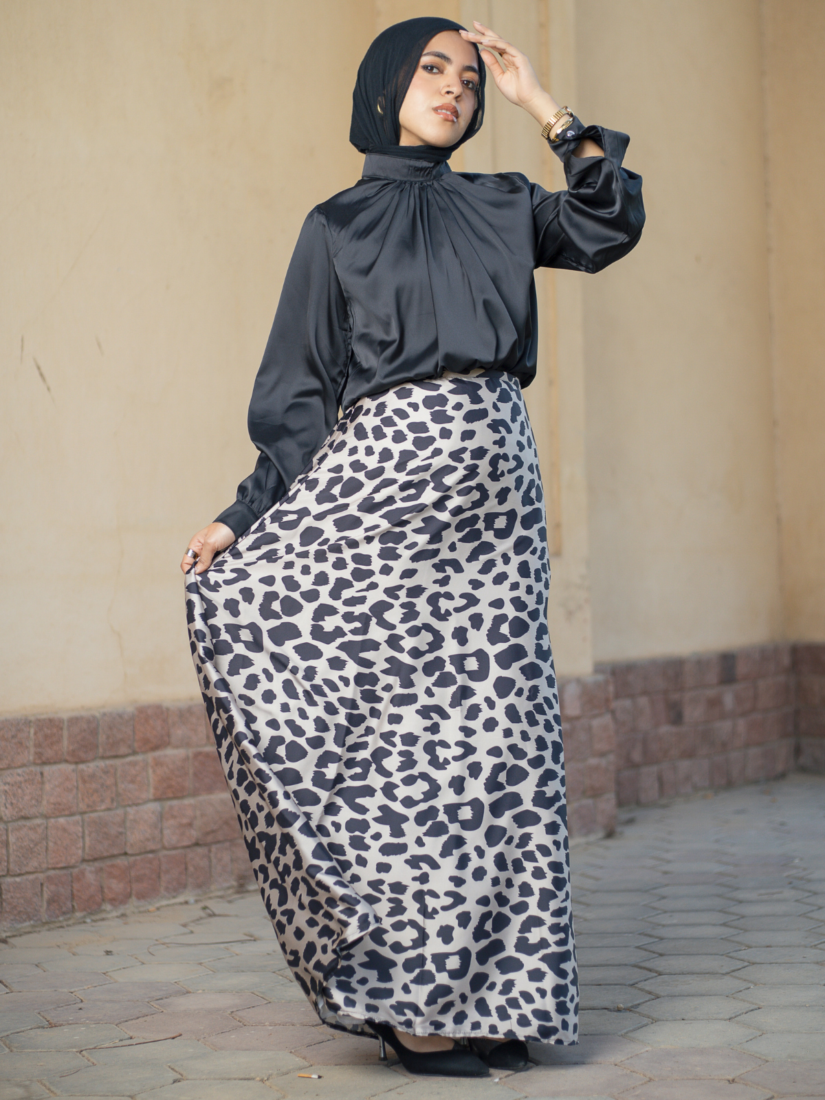 Satin Blouse (Black)